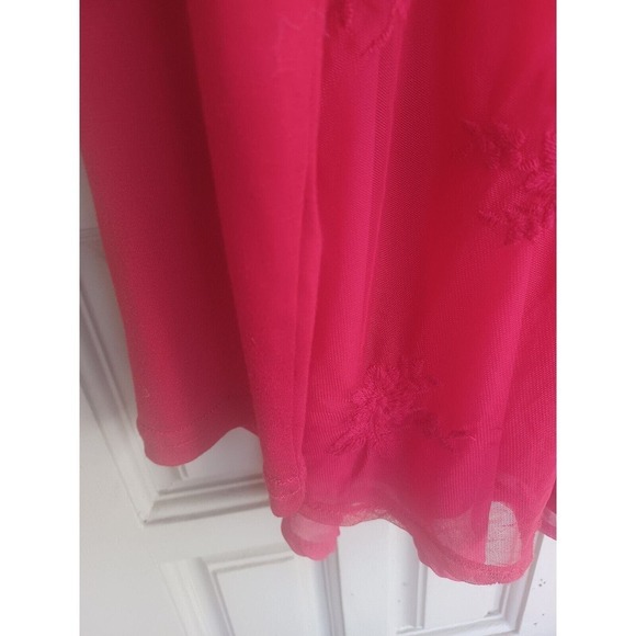 Unbranded Red Lace Overlay Pullover SzL Long Sleeves Criss Cross Back - Picture 5 of 7